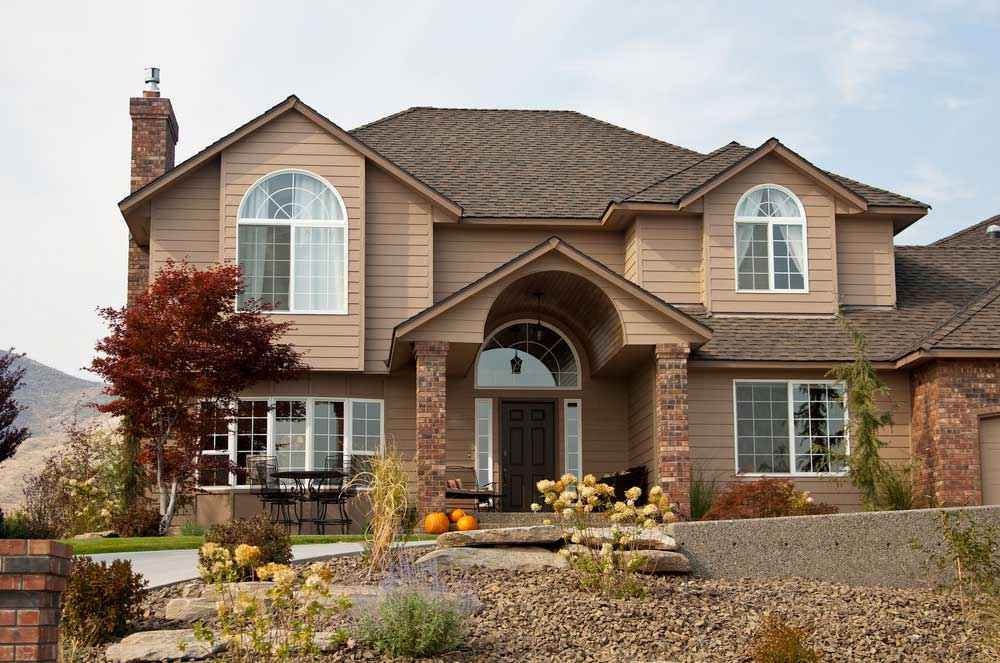asphalt shingle roof on a residential home in Alexandria, VA
