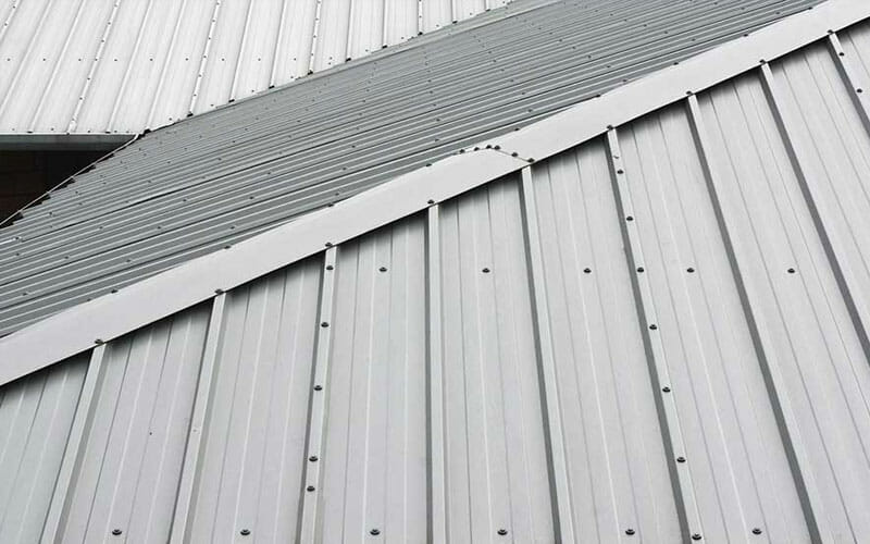 Exploring the Pros and Cons of Metal Roofing