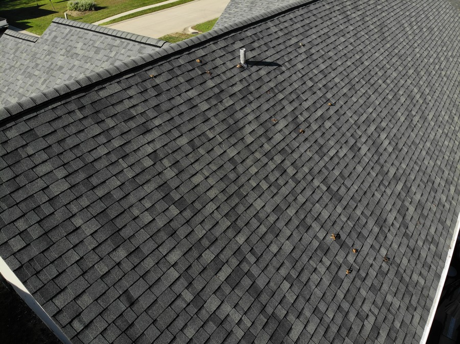 what to look for in a roof when house hunting