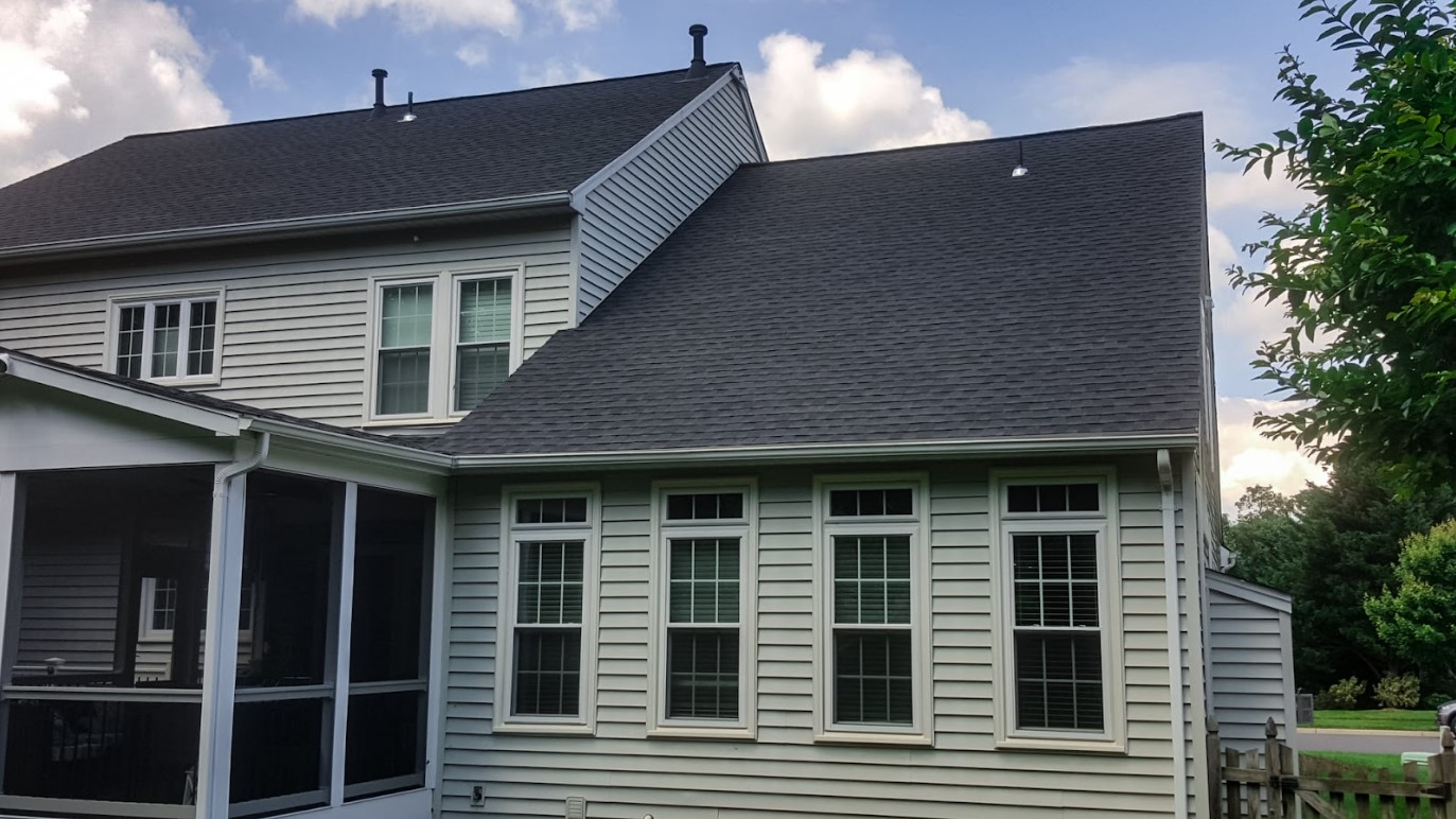 residential roofing service in Stone Ridge, VA